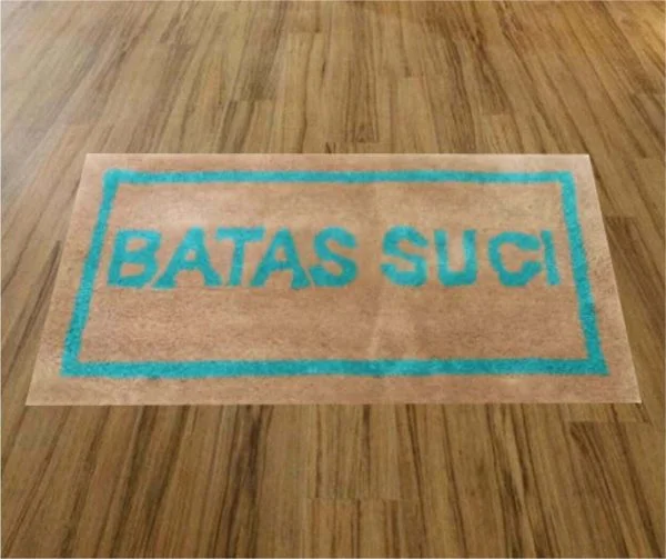 keset batas suci akrilik